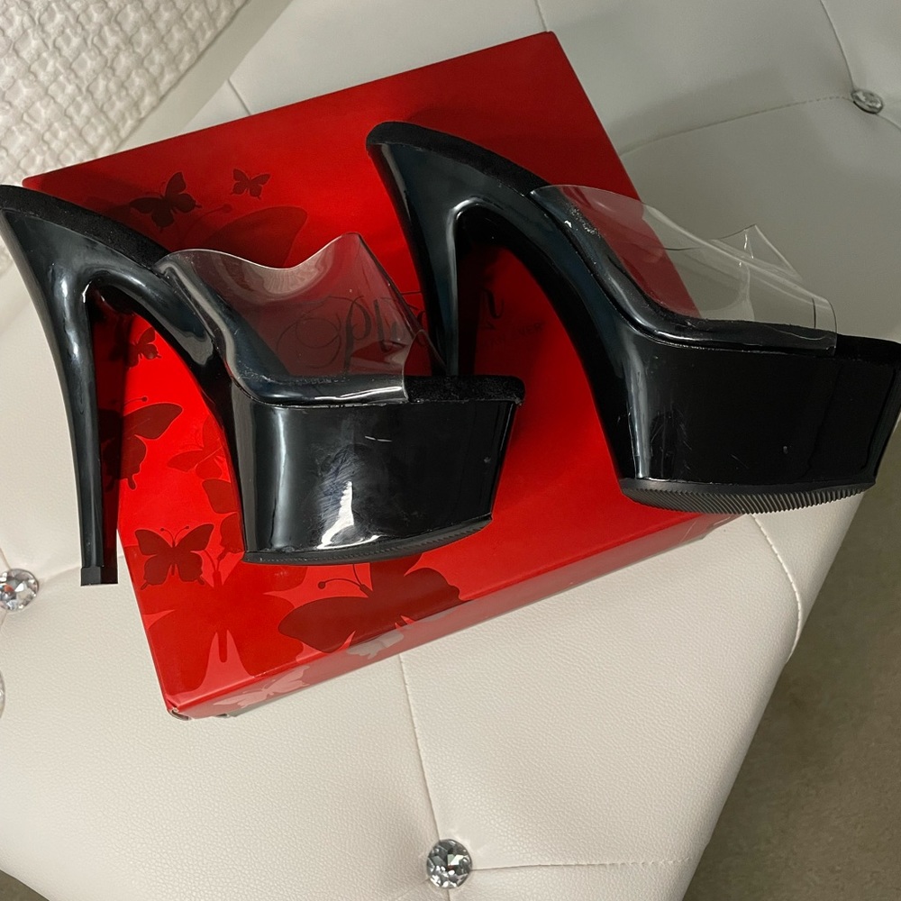 Black, 6” Platform Slide. Barely Worn, Like New!! - image 1